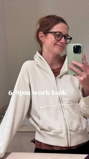 Bonnie Wright OnlyFans Leaked Free Thumbnail Picture - #C0Xituzbyg
