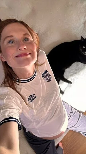 Bonnie Wright OnlyFans Leaked Free Thumbnail Picture - #EzasOWgoPW
