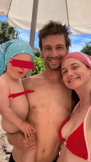 Bonnie Wright OnlyFans Leaked Free Thumbnail Picture - #OUM00eOCpp