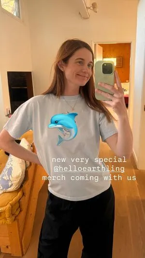 Bonnie Wright OnlyFans Leaked Free Thumbnail Picture - #ltls4KGLC2