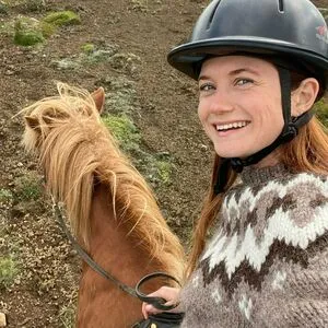 Bonnie Wright OnlyFans Leaked Free Thumbnail Picture - #zHp98havnG