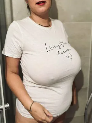 Boobstruggle OnlyFans Leaked Free Thumbnail Picture - #kqETk6se9W