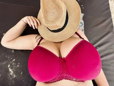 Boobstruggle OnlyFans Leaked Free Thumbnail Picture - #yL3FicnRNf