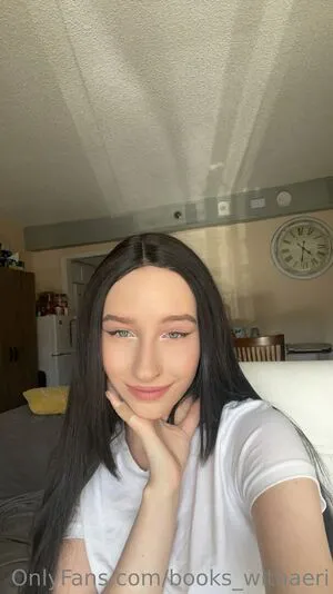 Books Withaeri OnlyFans Leaked Free Thumbnail Picture - #4noiOBCAi5