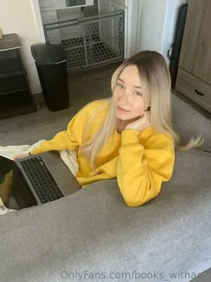 Books Withaeri OnlyFans Leaked Free Thumbnail Picture - #gLB6sfyG5l