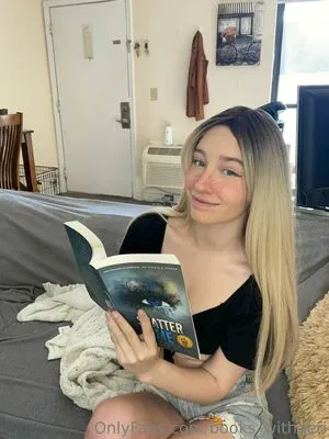 Books Withaeri OnlyFans Leaked Free Thumbnail Picture - #gwH4vAOHRa