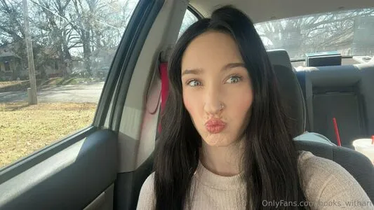 Books Withari OnlyFans Leaked Free Thumbnail Picture - #uWtS3hC2KT