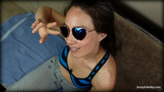 Bootyfullwifey OnlyFans Leaked Free Thumbnail Picture - #WScaiGDXVb