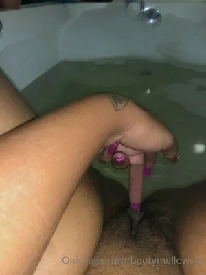 Bootymellow OnlyFans Leaked Free Thumbnail Picture - #9D3iHvG4MZ