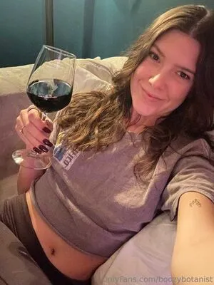 Boozybotanist OnlyFans Leaked Free Thumbnail Picture - #gYVJOQiUCC