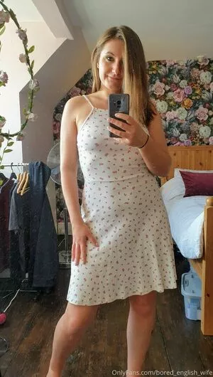 bored_english_wife OnlyFans Leaked Free Thumbnail Picture - #cFiE1E0fIW