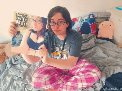Boringkatestore OnlyFans Leaked Free Thumbnail Picture - #veJvFgknGt