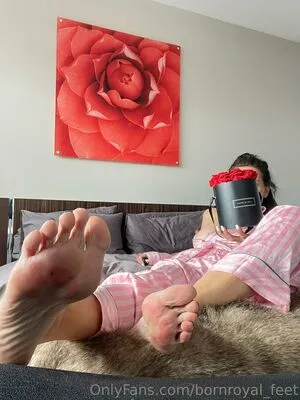Bornroyal Feet OnlyFans Leaked Free Thumbnail Picture - #QcmtCL385P