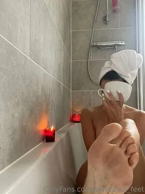 Bornroyal Feet OnlyFans Leaked Free Thumbnail Picture - #xZAcVu2v80