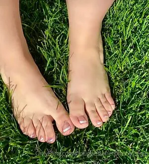 Bougeestonerprincessfree OnlyFans Leaked Free Thumbnail Picture - #9qKVv721oG