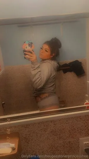 Bougeestonerprincessfree OnlyFans Leaked Free Thumbnail Picture - #LVH8zaoLji