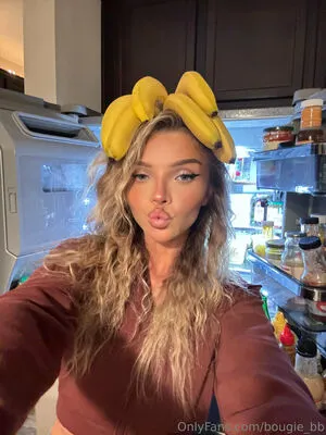 Bougie Bb OnlyFans Leaked Free Thumbnail Picture - #TYNDW4J32f