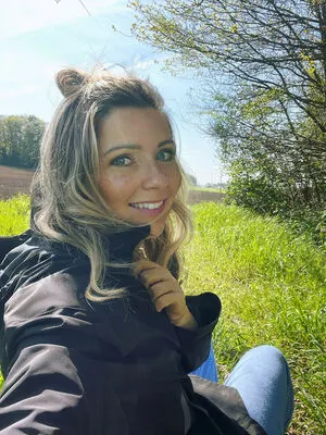 Bouncing Angel OnlyFans Leaked Free Thumbnail Picture - #1wbs6LEoA3