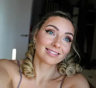 Bouncing Angel OnlyFans Leaked Free Thumbnail Picture - #SM67vjinv2