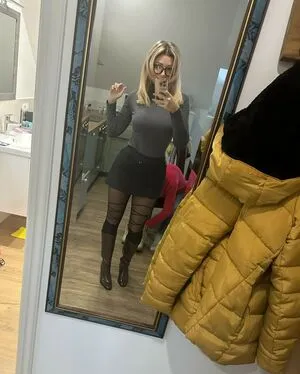 Bouncing Angel OnlyFans Leaked Free Thumbnail Picture - #egAgvc1KGl