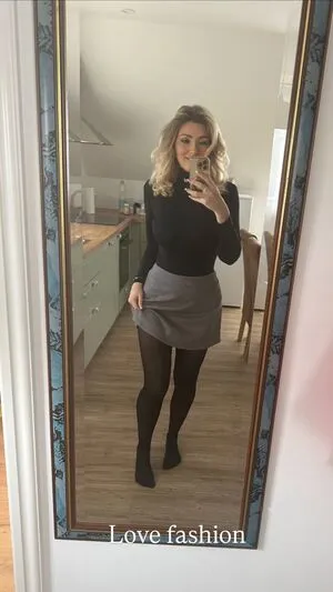 Bouncing Angel OnlyFans Leaked Free Thumbnail Picture - #iL8Dp62AMN