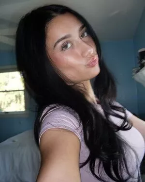 Boutinela Babes OnlyFans Leaked Free Thumbnail Picture - #5HpRr36971