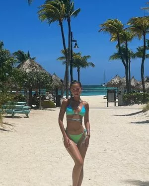 Boutinela Babes OnlyFans Leaked Free Thumbnail Picture - #X2DSpPzkOA