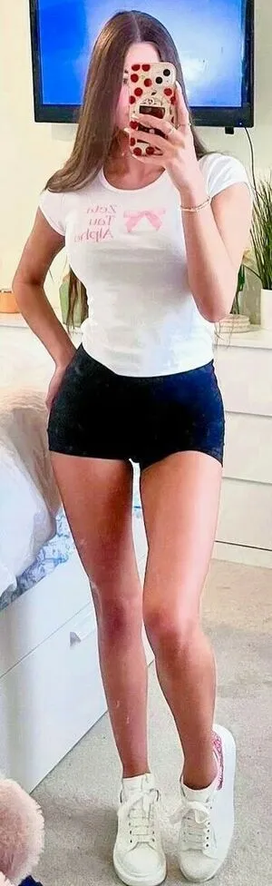 Boutinela Babes OnlyFans Leaked Free Thumbnail Picture - #r8vsfgVver