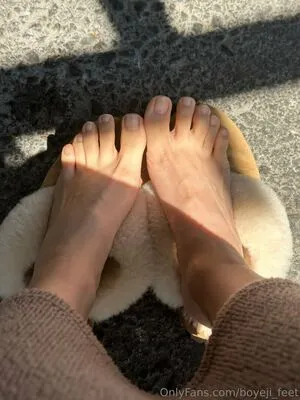 Boyeji Feet OnlyFans Leaked Free Thumbnail Picture - #adF7mFMF3P