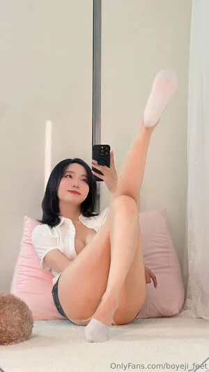 Boyeji Feet OnlyFans Leaked Free Thumbnail Picture - #nMA47MqPWO