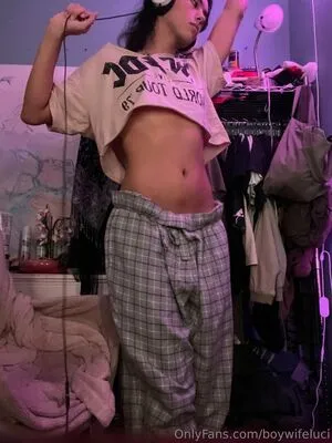 Boywifeluci OnlyFans Leaked Free Thumbnail Picture - #5imFRQOyzn