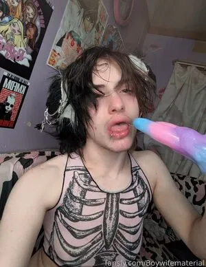 Boywifematerial OnlyFans Leaked Free Thumbnail Picture - #39exiDH51H