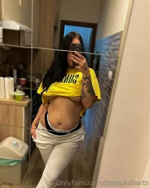 Bozsokii Barbi OnlyFans Leaked Free Thumbnail Picture - #5ApcEwrfZT