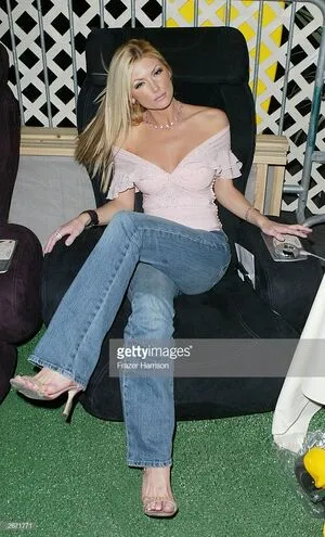 Brande Roderick Thumbnail Picture