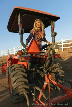 Branderoderick OnlyFans Leaked Free Thumbnail Picture - #M8KMs6x47e