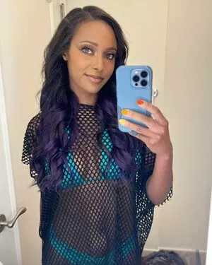 Brandi Rhodes OnlyFans Leaked Free Thumbnail Picture - #53gRBYXCuY