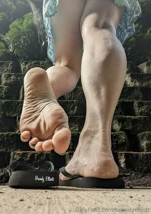 Brandyelliott OnlyFans Leaked Free Thumbnail Picture - #s8AazyF9QL