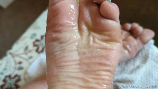 Brandyelliott OnlyFans Leaked Free Thumbnail Picture - #sCsSm7Qqt0