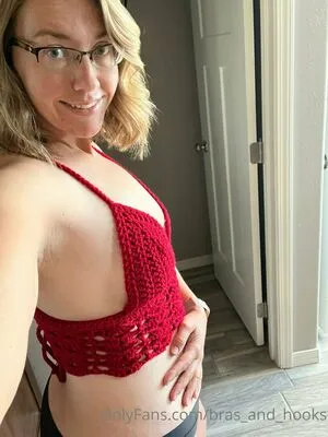 Bras And Hooks OnlyFans Leaked Free Thumbnail Picture - #XgILb1sCNt