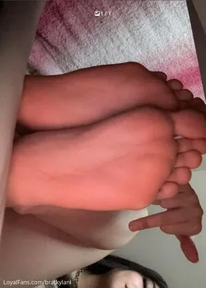 Bratkylani OnlyFans Leaked Free Thumbnail Picture - #RumCSSnlBl