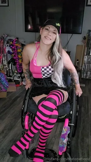 Bratonwheelz OnlyFans Leaked Free Thumbnail Picture - #Q3G1bvH8Yu