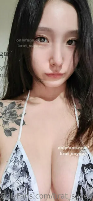 BratSuyeon OnlyFans Leaked Free Thumbnail Picture - #gZijjfVgKx