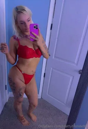 Brattyblonde98 OnlyFans Leaked Free Thumbnail Picture - #jBKZmo7rHO