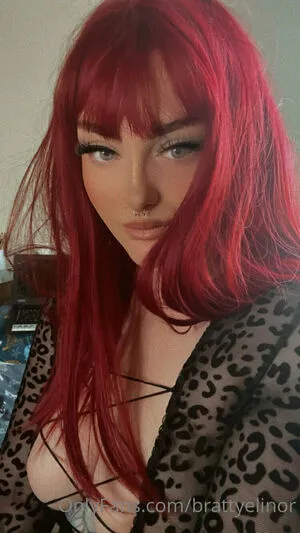 Brattyelinor OnlyFans Leaked Free Thumbnail Picture - #BBTveajnei