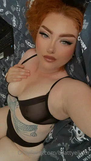 Brattyelinor OnlyFans Leaked Free Thumbnail Picture - #JDzo3doWg7