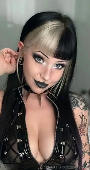 Brattykayla666 OnlyFans Leaked Free Thumbnail Picture - #x4leufZGi7