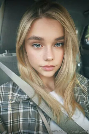 Brattykyra OnlyFans Leaked Free Thumbnail Picture - #jqV2Et87LA