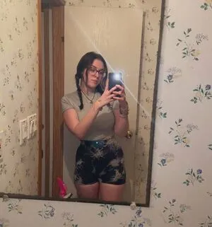 Brattystoner19 OnlyFans Leaked Free Thumbnail Picture - #27WlEcXmcT