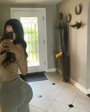 Brazzy Lesly OnlyFans Leaked Free Thumbnail Picture - #ahsPQhV08S