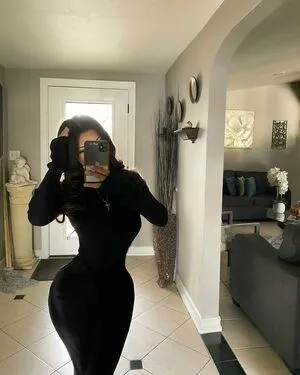 Brazzy Lesly OnlyFans Leaked Free Thumbnail Picture - #dh8EZeec4L